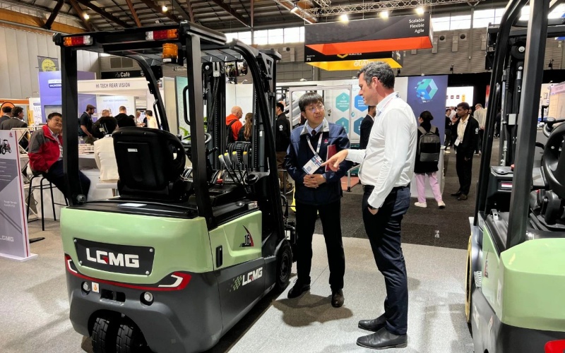 Lingong Machinery Shines at CeMAT Australia with Innovative Material Handling Solutions