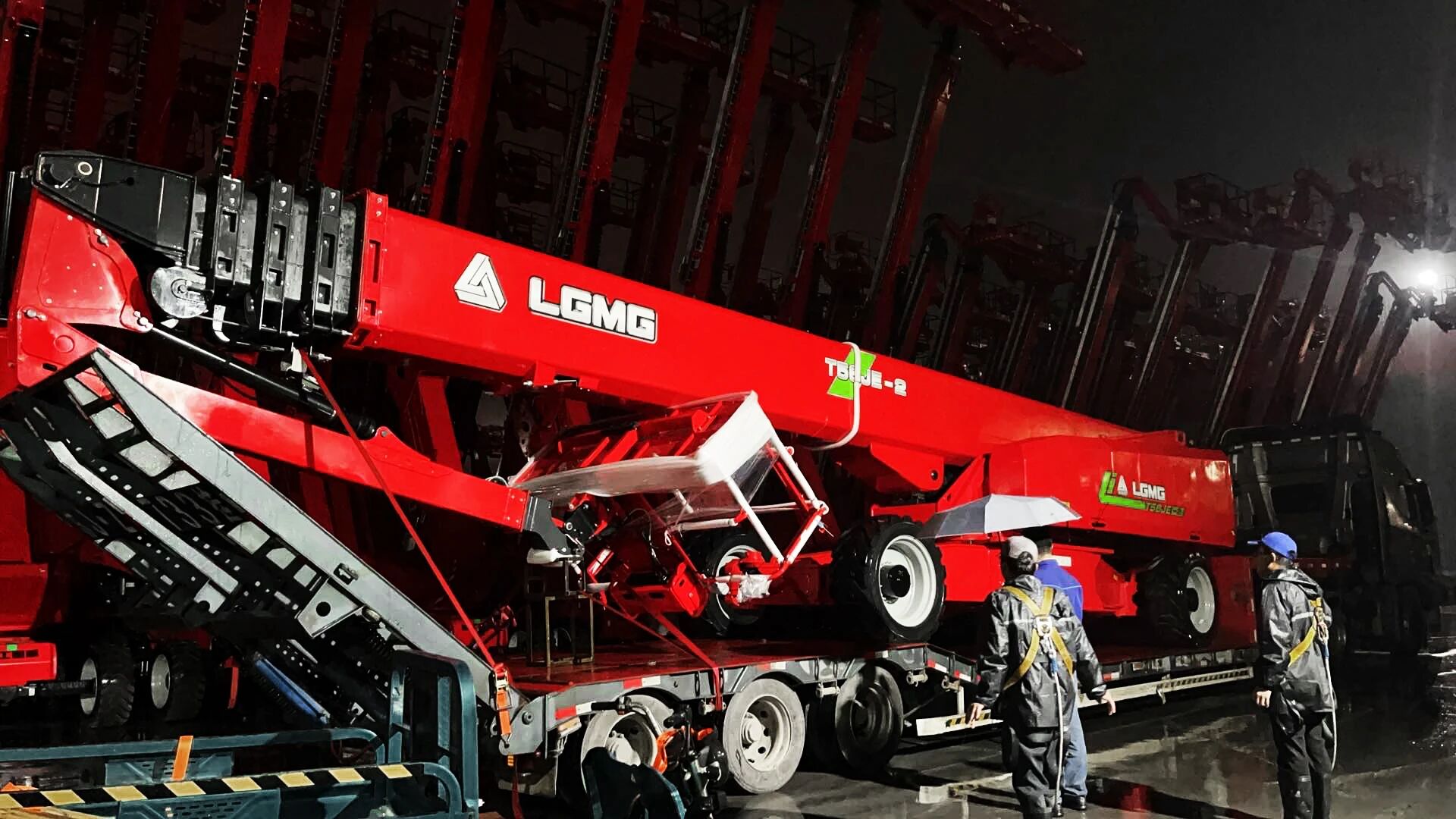 LGMG Delivers T56JE-2 High-Reach Electric Boom Lift to Singapore