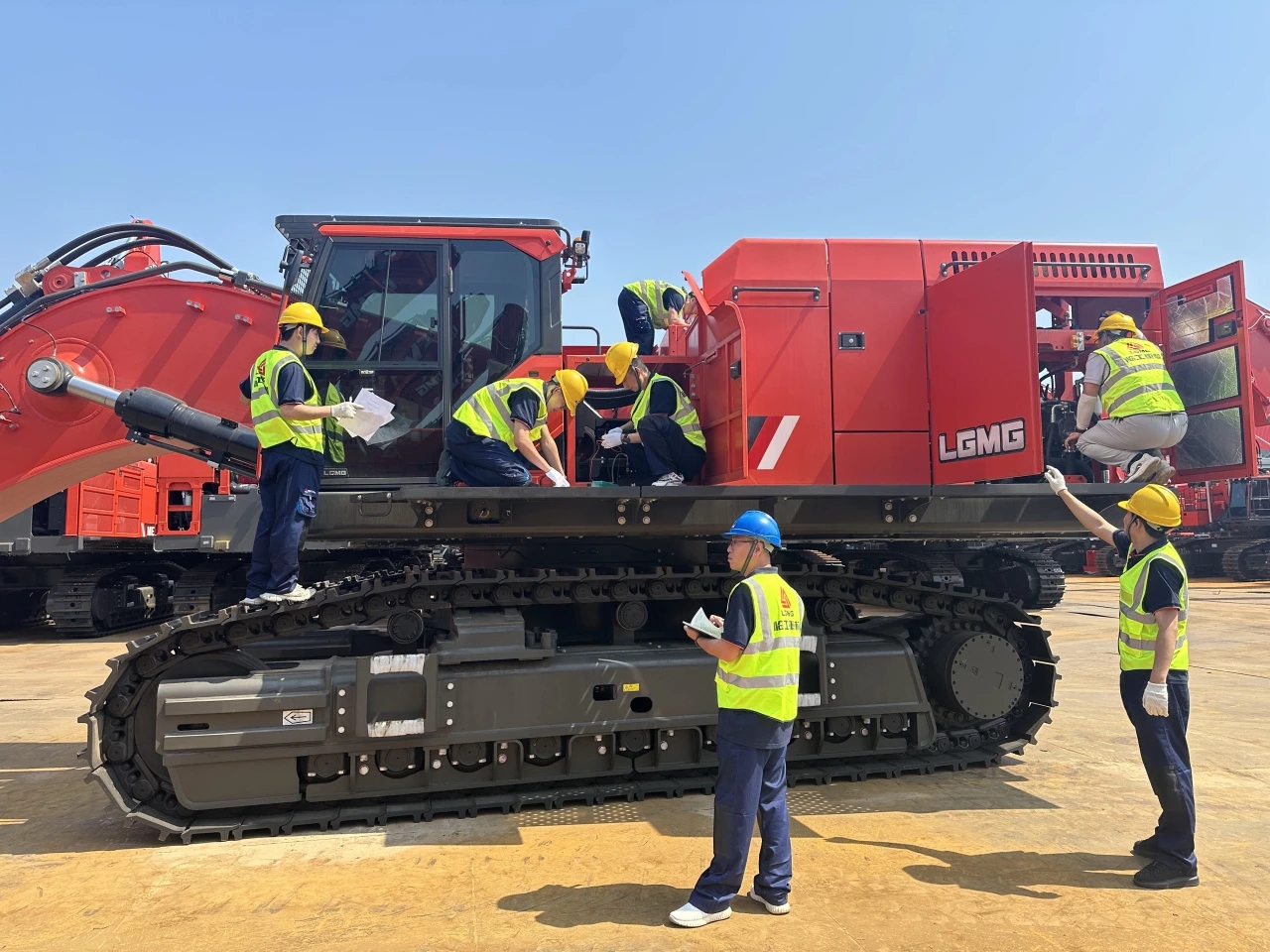 LGMG Mining Excavator Intermediate Skills Training Concludes LGMG Mining Excavator Intermediate Skills Training Concludes